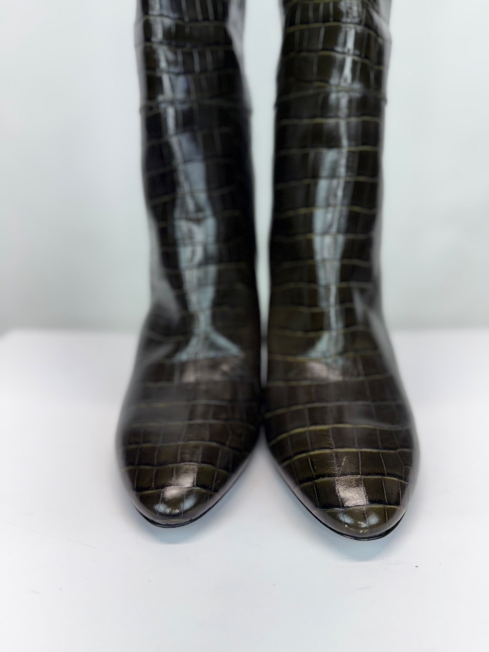 New Longchamp Croc Embossed Leather Knee High Boot Khaki Sz 10 - Picture 9 of 16